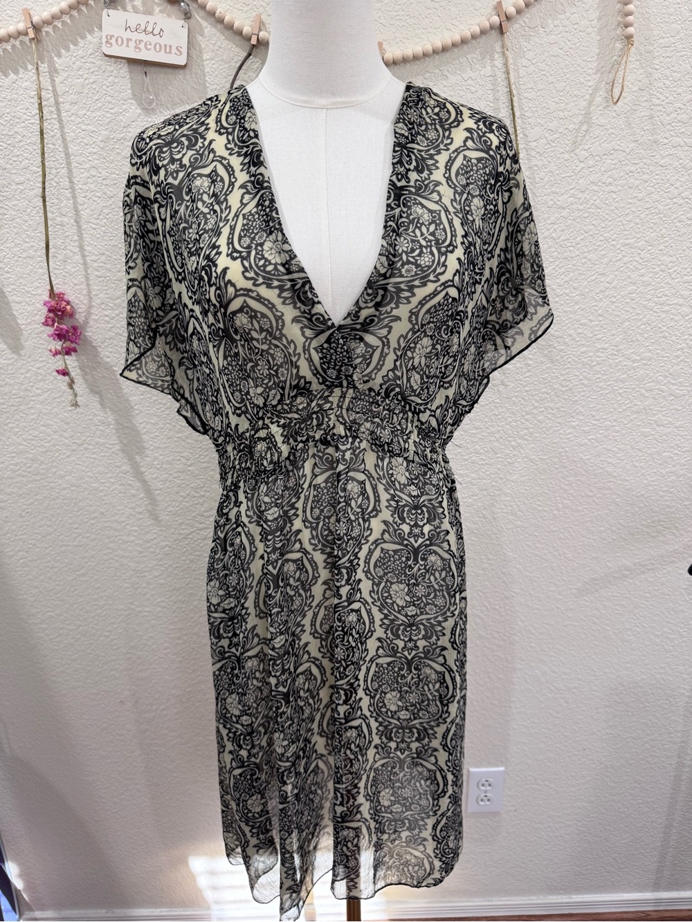 V-Neck Black & Cream eclectic Printed Midi Dress